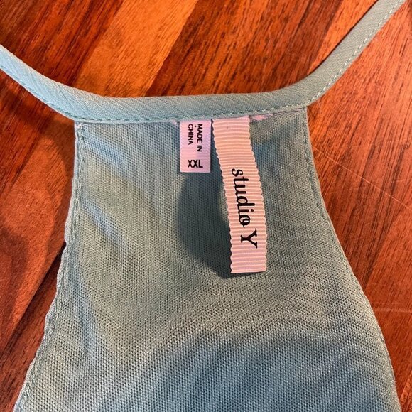 Studio Y Tank Top - Picture 2 of 3